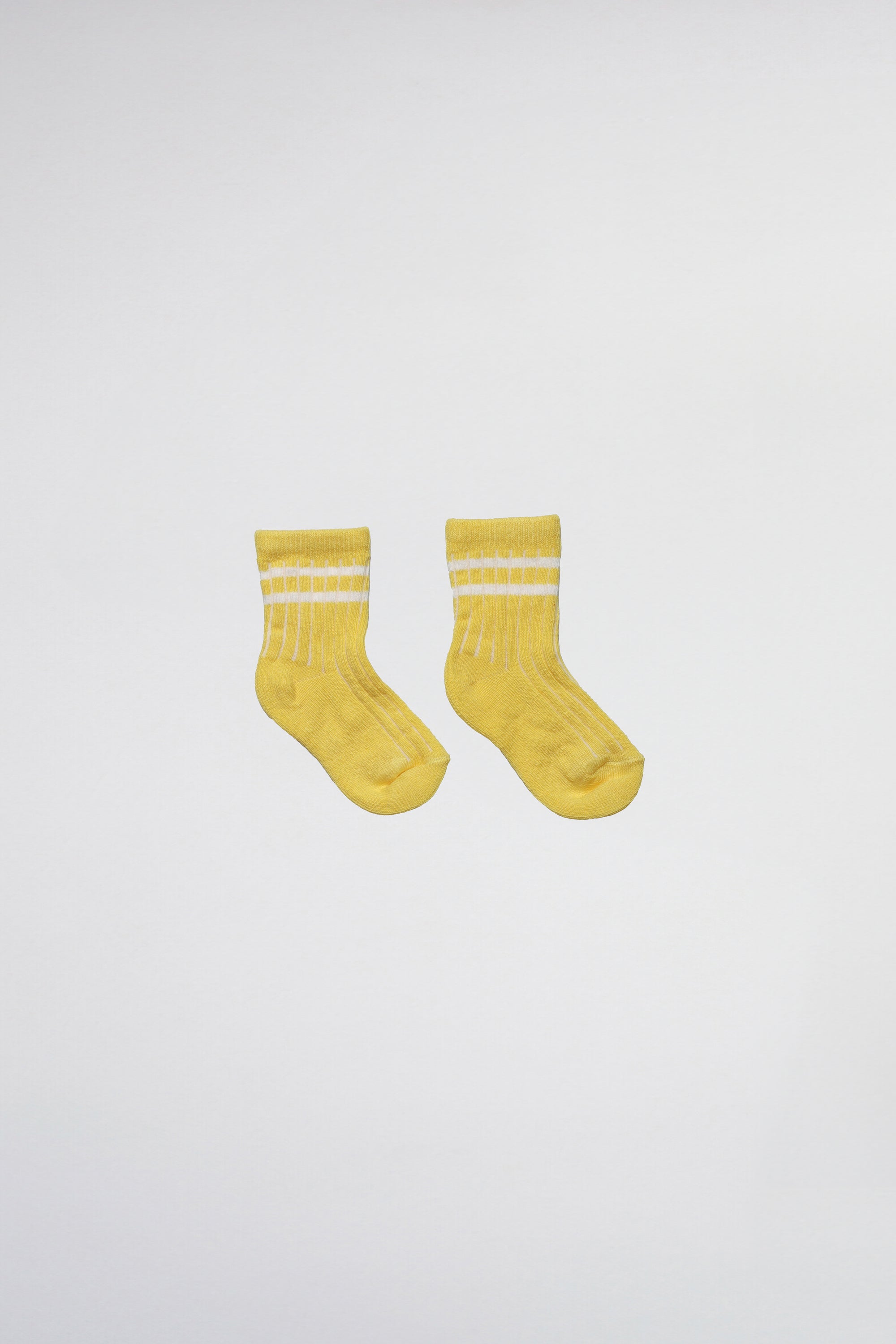 chaussettes pour enfant côtelées à rayures