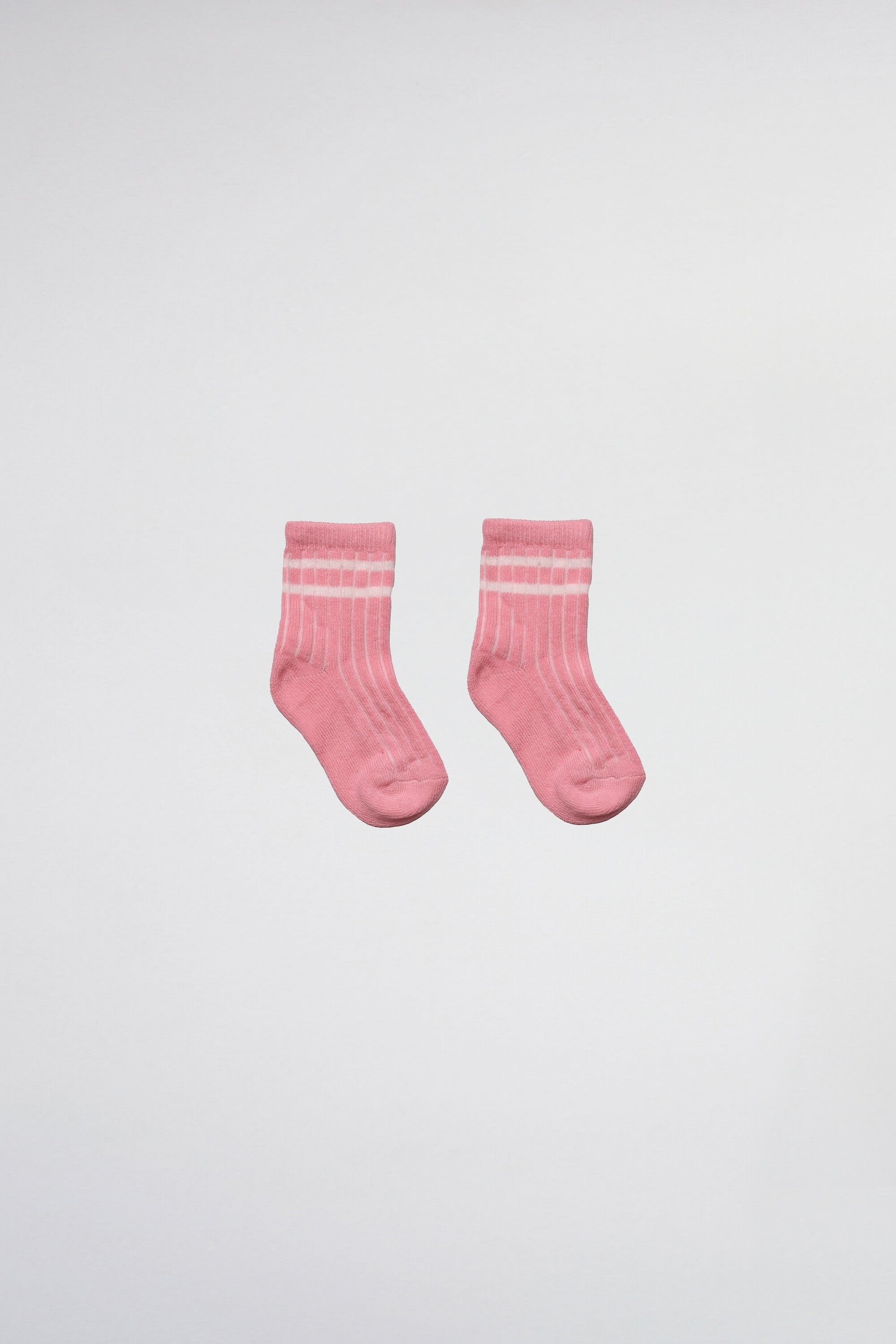 chaussettes pour enfant côtelées à rayures