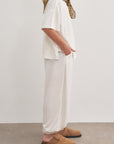 ensemble blanc pour enfant t-shirt et pantalon ample