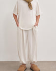 ensemble blanc pour enfant t-shirt et pantalon ample