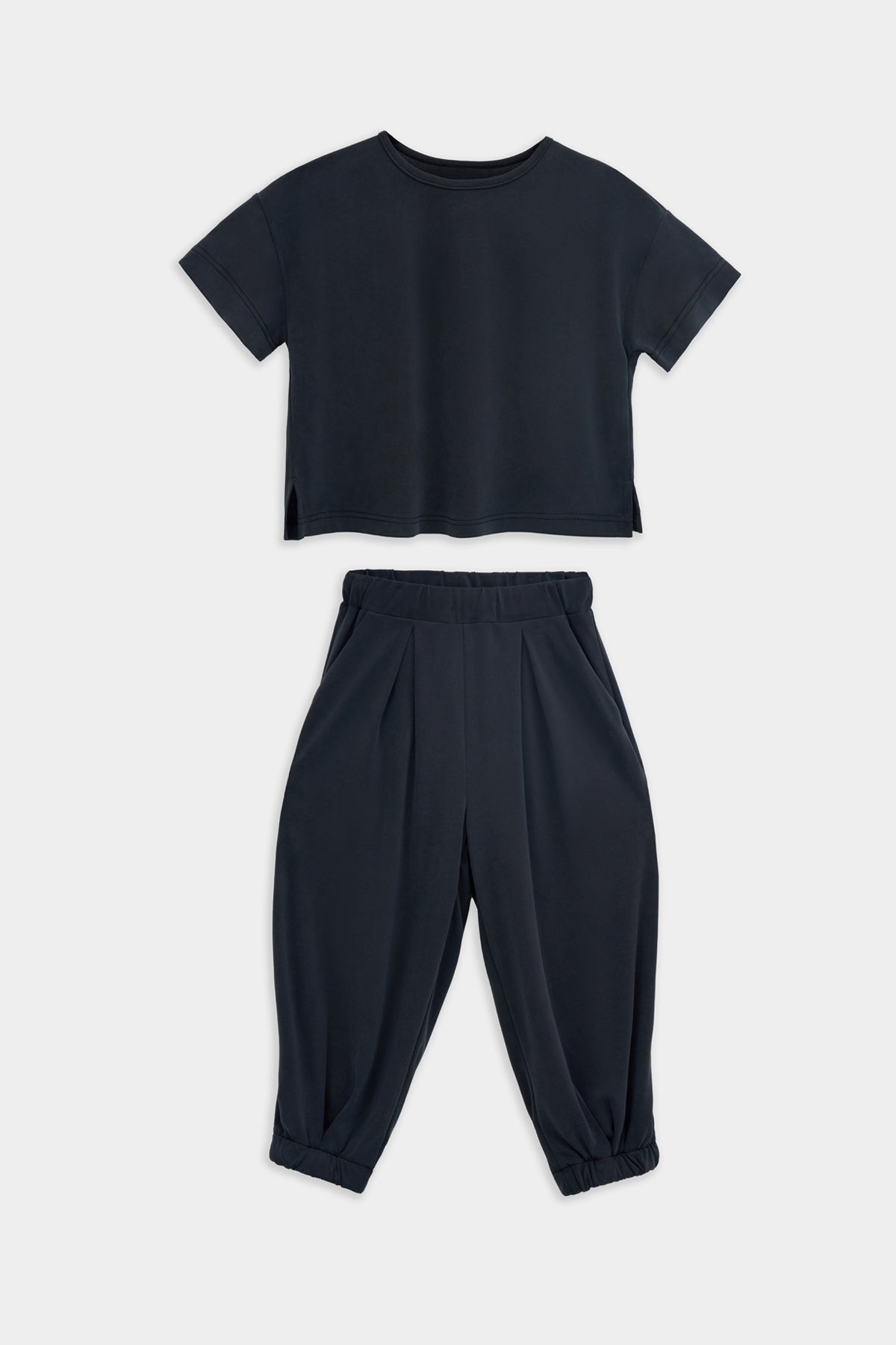 ensemble bleu pour enfant t-shirt et pantalon ample