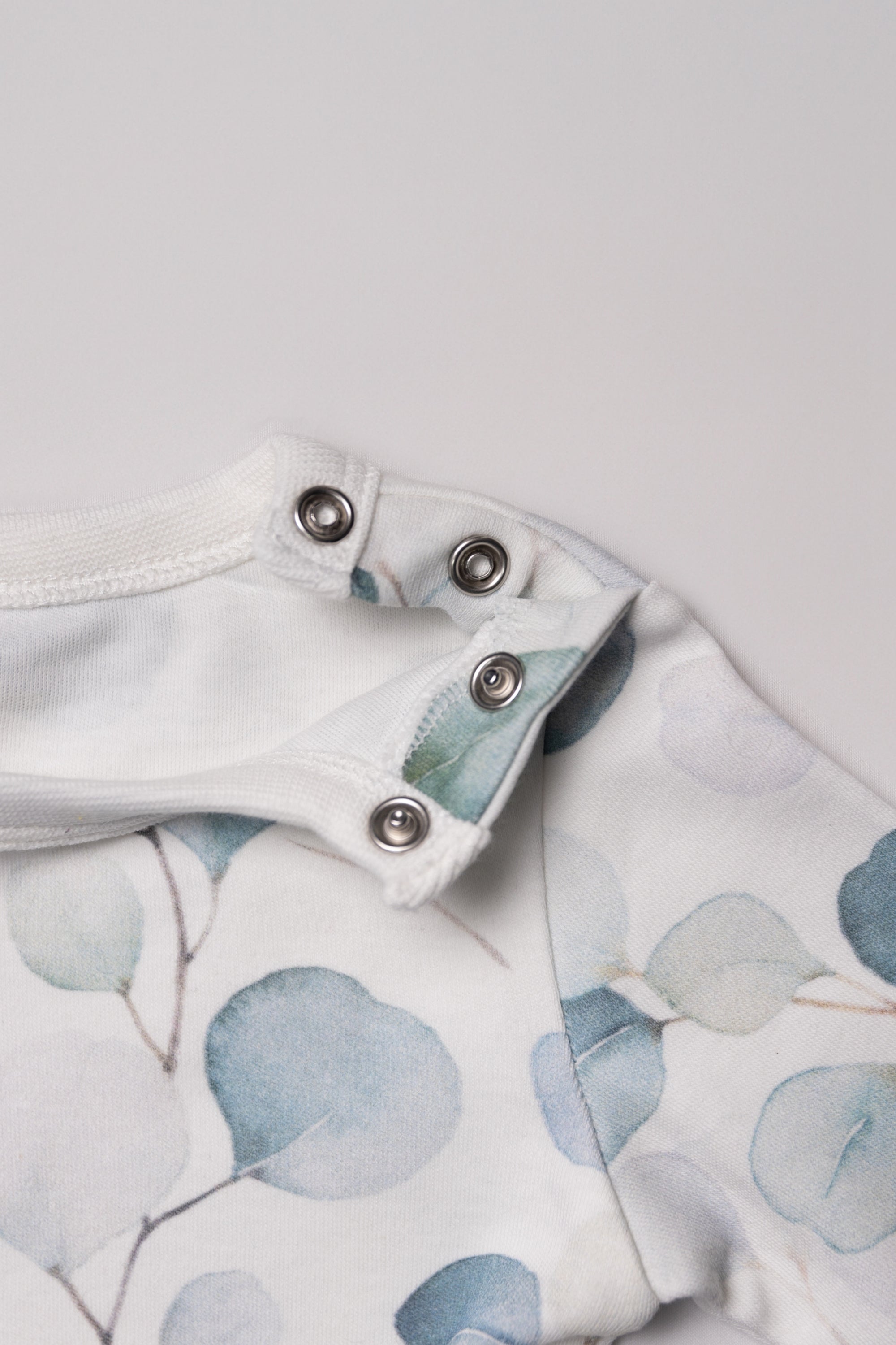 salopette bébé avec body imprimé