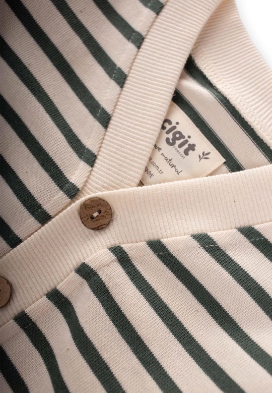 gilet à rayures pour enfant